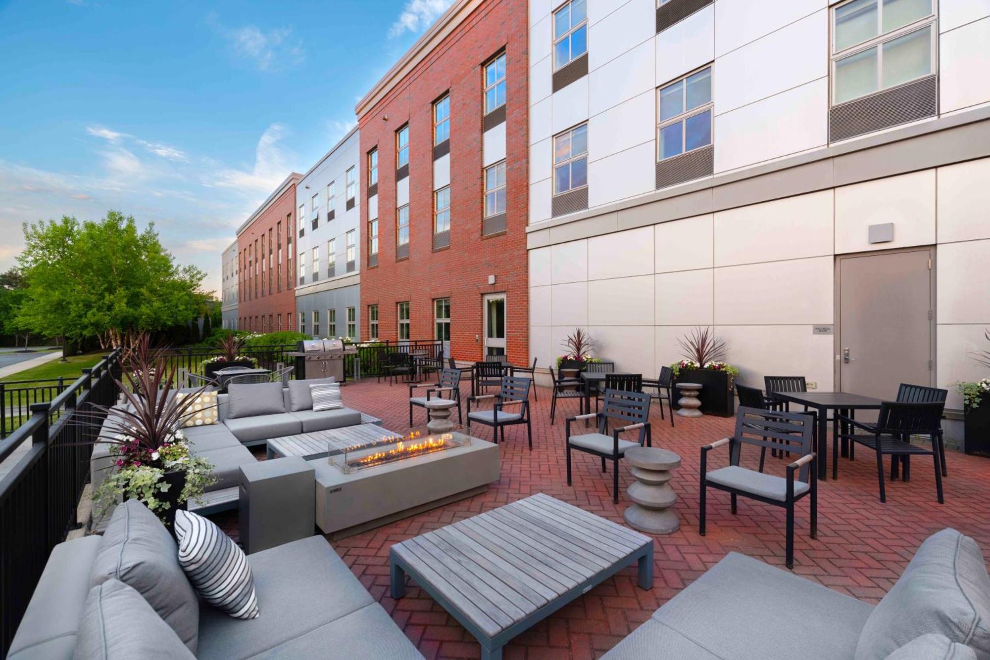 Residence Inn By Marriott Boston Concord Bagian luar foto