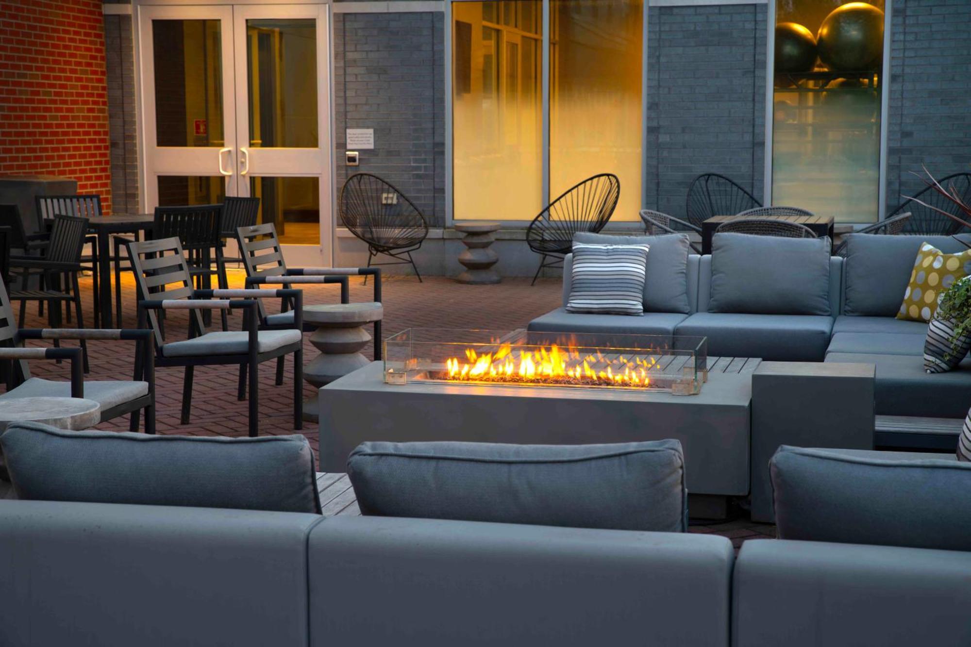 Residence Inn By Marriott Boston Concord Bagian luar foto