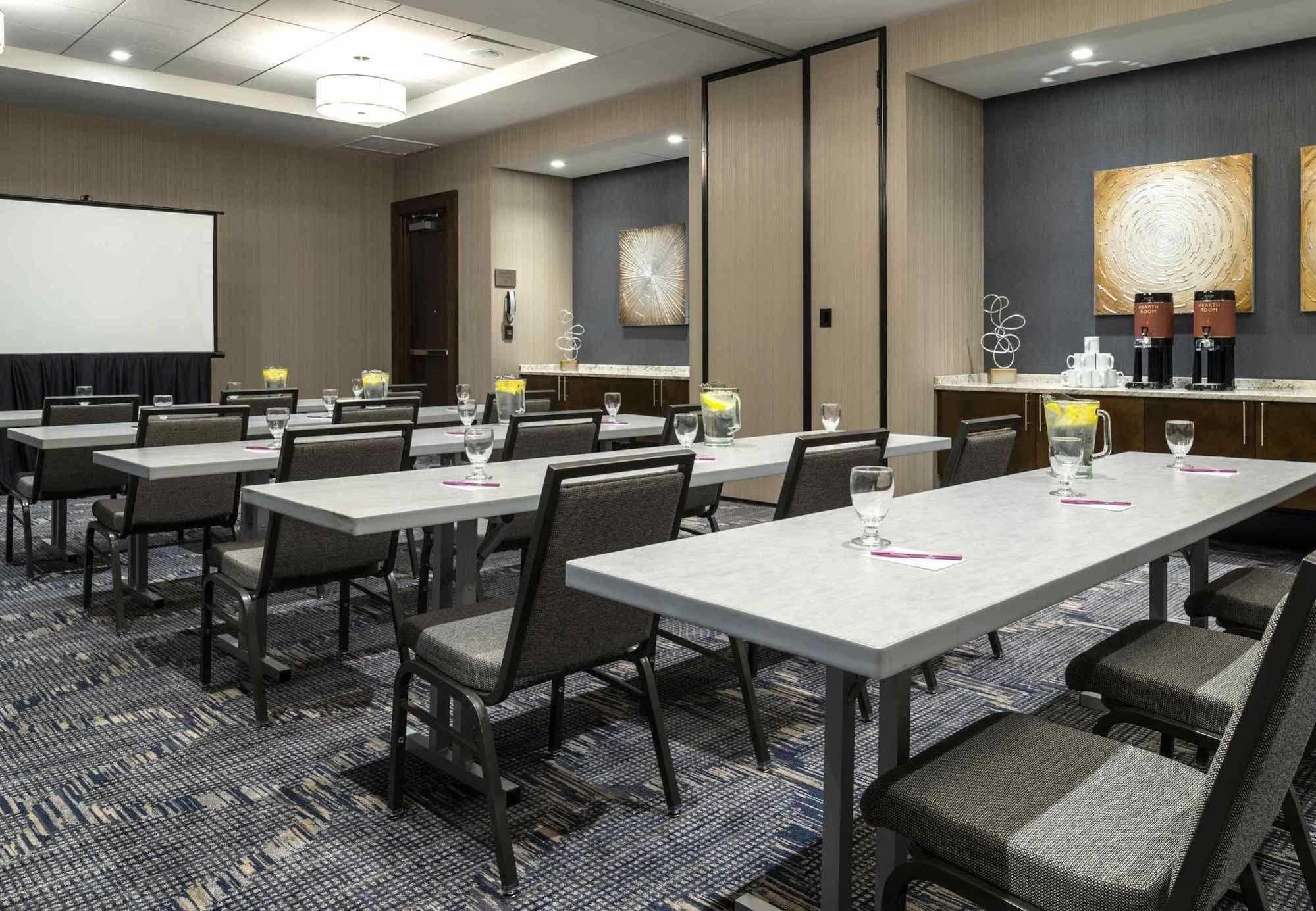 Residence Inn By Marriott Boston Concord Bagian luar foto